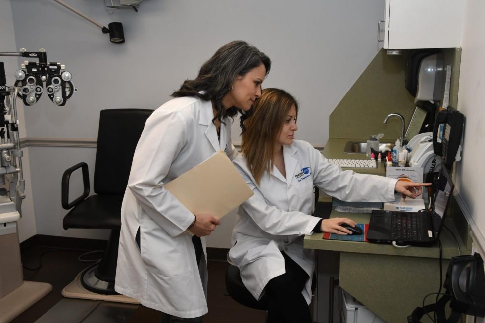 contact-us-pisacano-eye